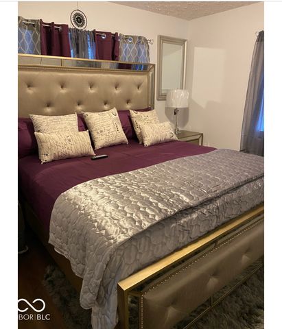 2042 Columbia Avenue, Indianapolis, IN 46202