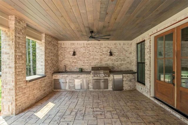 335 Gilley Road, Carrollton, GA 30116