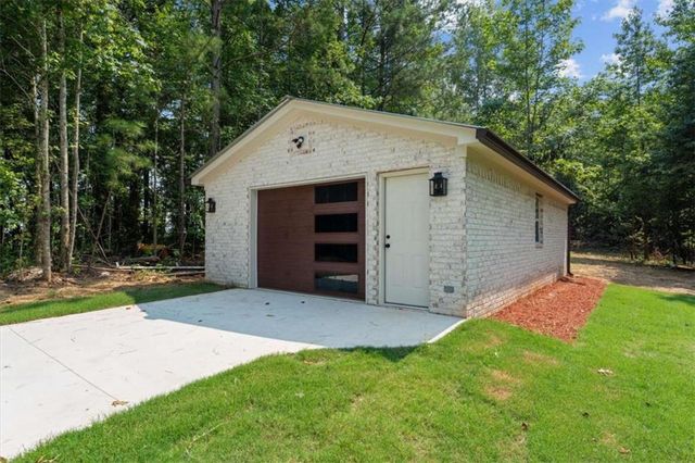 335 Gilley Road, Carrollton, GA 30116