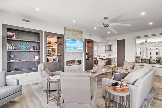 404 Kelly Plantation Drive 605, Destin, FL 32541