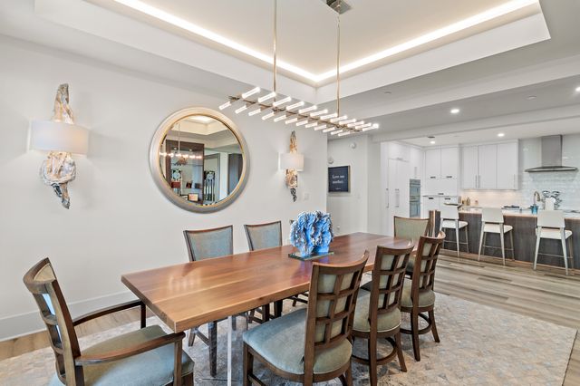 404 Kelly Plantation Drive 605, Destin, FL 32541