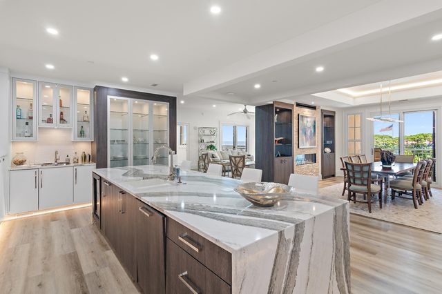 404 Kelly Plantation Drive 605, Destin, FL 32541