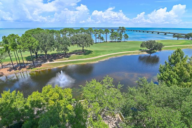 404 Kelly Plantation Drive 605, Destin, FL 32541