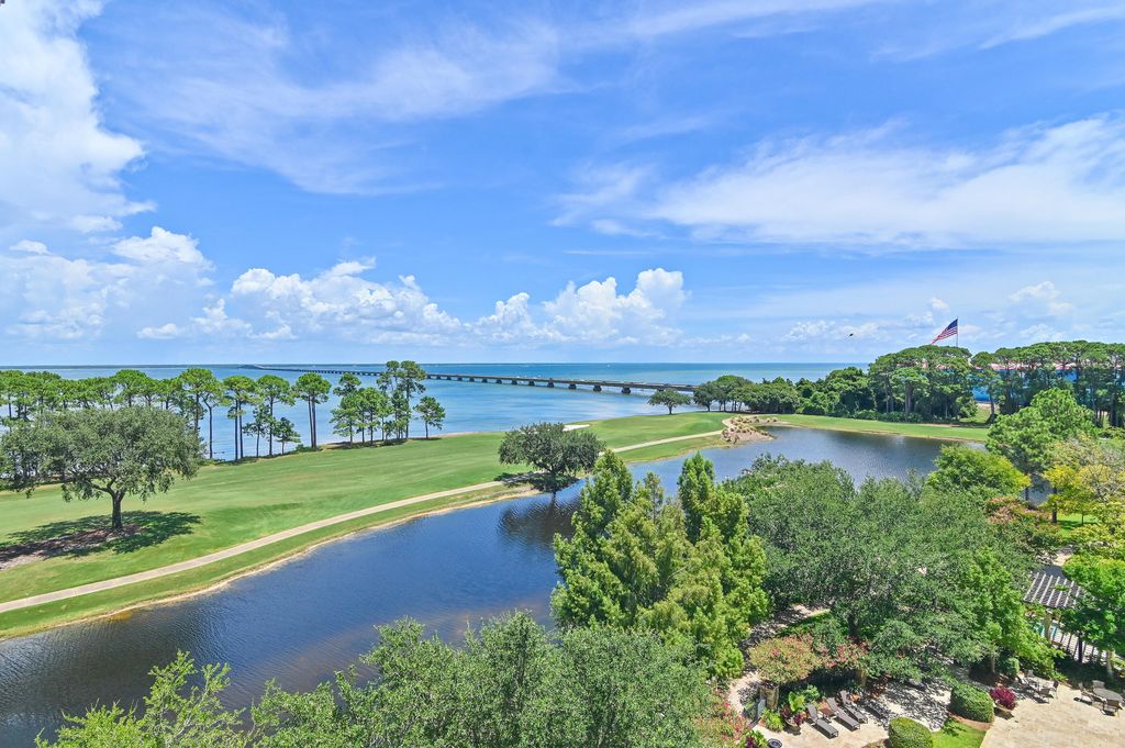 404 Kelly Plantation Drive 605, Destin, FL 32541