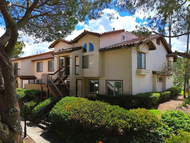 4080 Rosenda 210, San Diego, CA 92122