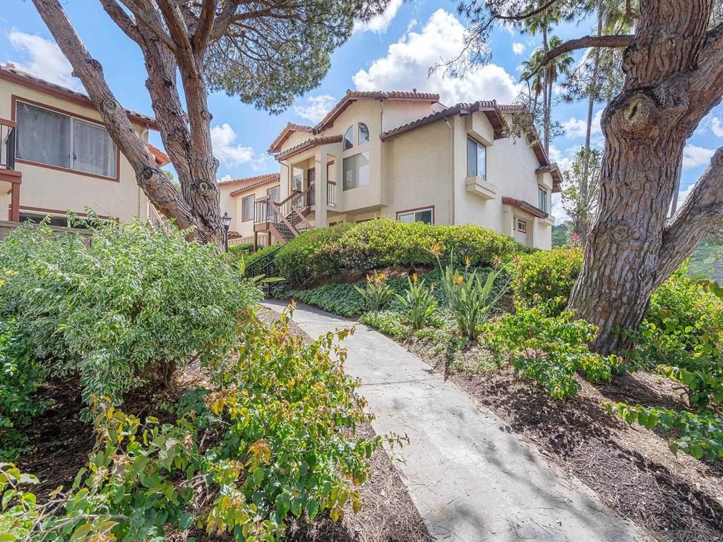 4080 Rosenda 210, San Diego, CA 92122