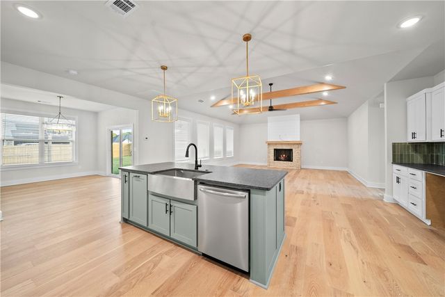 1130 Canyon Maple Street, Centerton, AR 72719