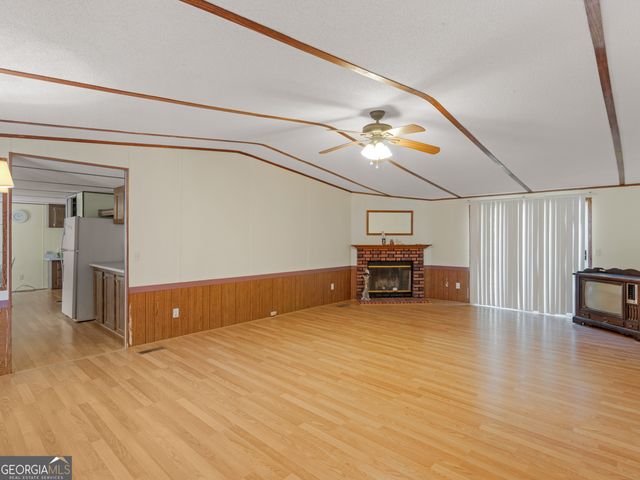 245 Brooks Road, Jackson, GA 30233