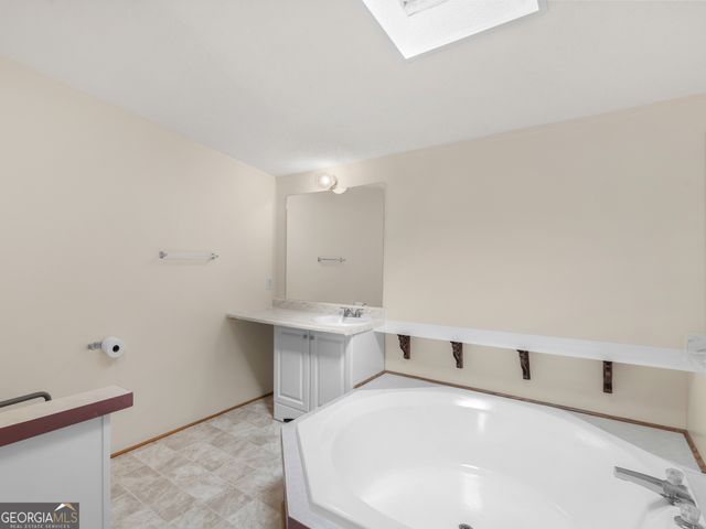 245 Brooks Road, Jackson, GA 30233