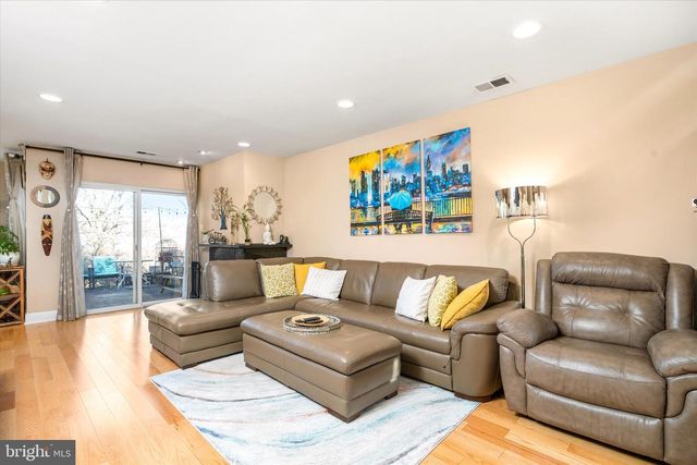 31-D CHICOPEE DR, Princeton, NJ 08540