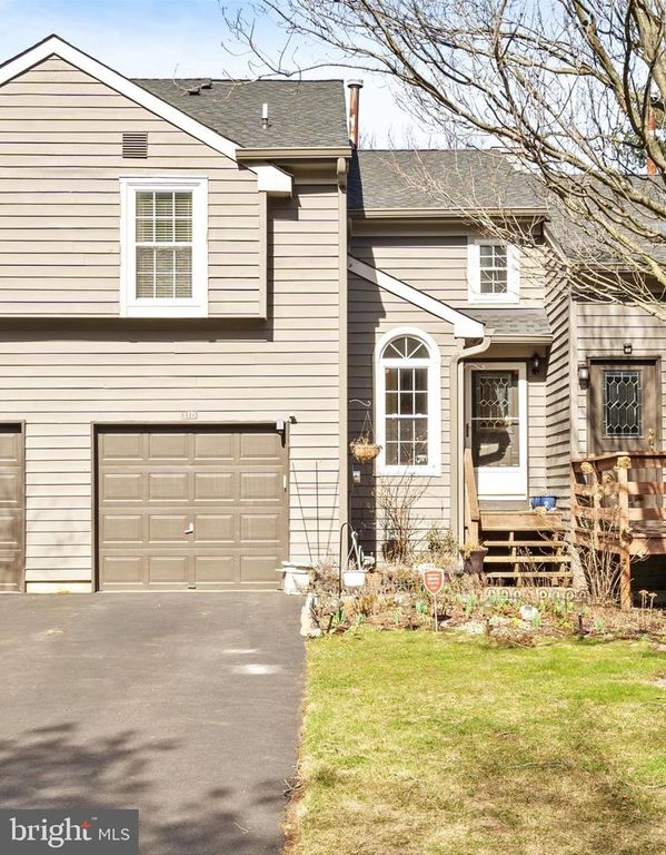31-D CHICOPEE DR, Princeton, NJ 08540