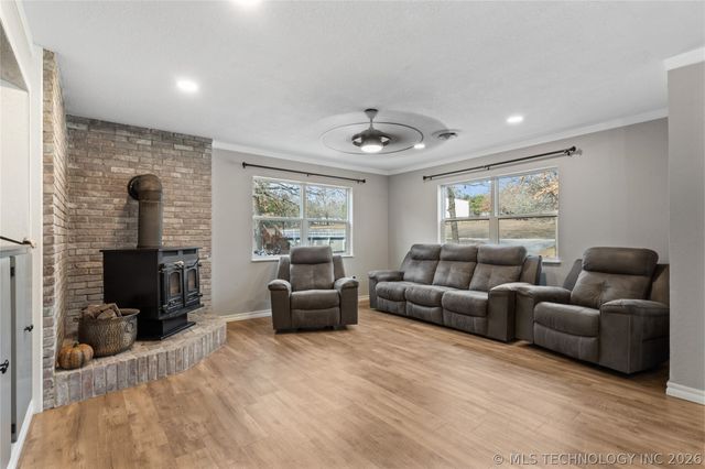 2584 Seminole, Sulphur, OK 73086