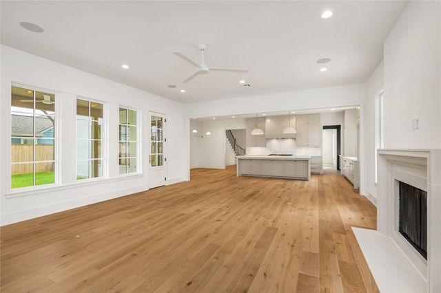 713 W 42nd Street, Houston, TX 77018