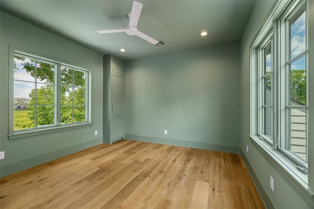 713 W 42nd Street, Houston, TX 77018