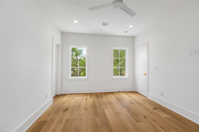713 W 42nd Street, Houston, TX 77018