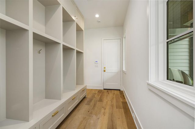 713 W 42nd Street, Houston, TX 77018