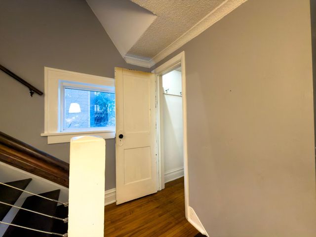 823 N 57th Avenue W, Duluth, MN 55807