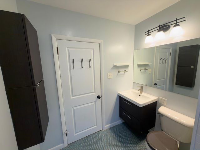 823 N 57th Avenue W, Duluth, MN 55807