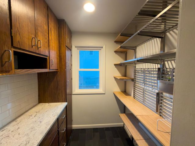 823 N 57th Avenue W, Duluth, MN 55807