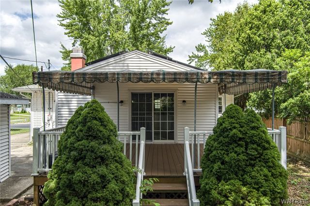 53 Follette Lane, Tonawanda, NY 14150