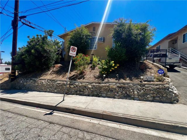 5354 De Roja, Woodland Hills, CA 91364
