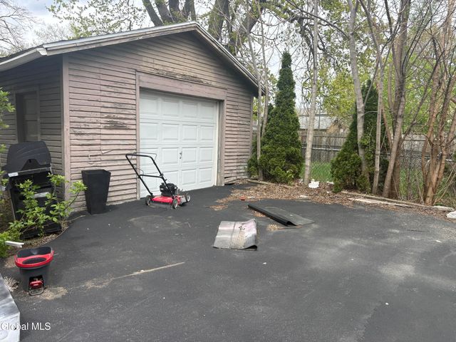 1147 Central Avenue, Colonie, NY 12205