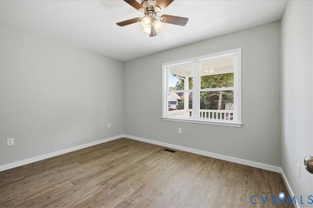 417 N 7th Ave, Hopewell, VA 23860