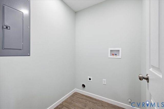 417 N 7th Ave, Hopewell, VA 23860