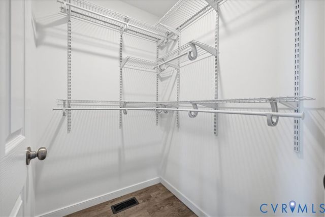 417 N 7th Ave, Hopewell, VA 23860