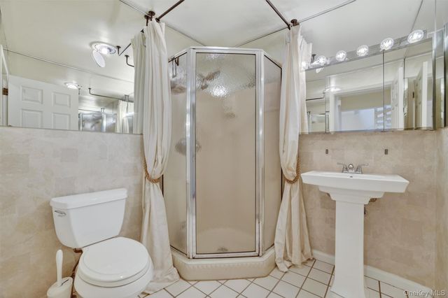 9 Nicole Circle 8, Ossining, NY 10562