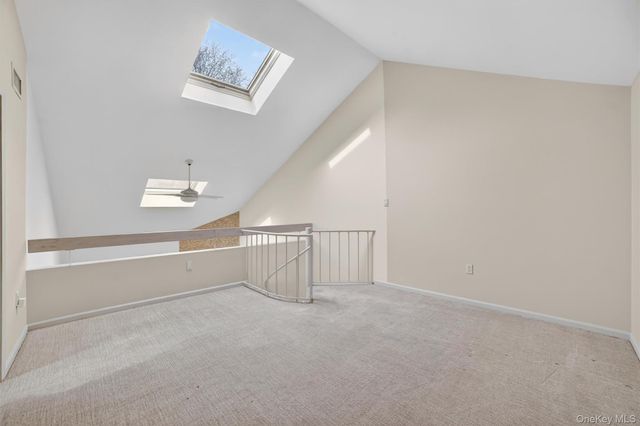 9 Nicole Circle 8, Ossining, NY 10562