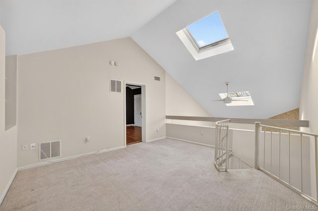 9 Nicole Circle 8, Ossining, NY 10562