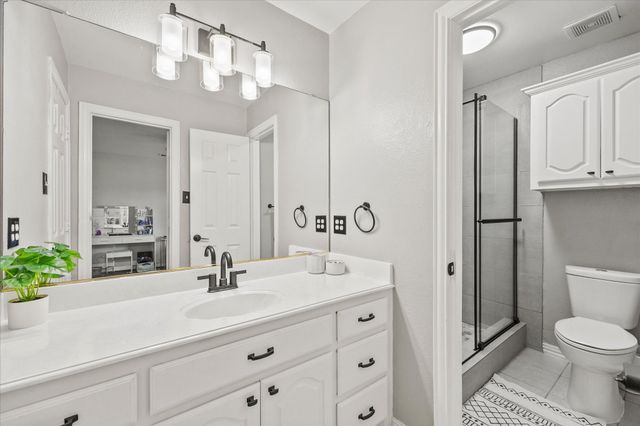 1089 Oak Hollow Lane, Combine, TX 75159