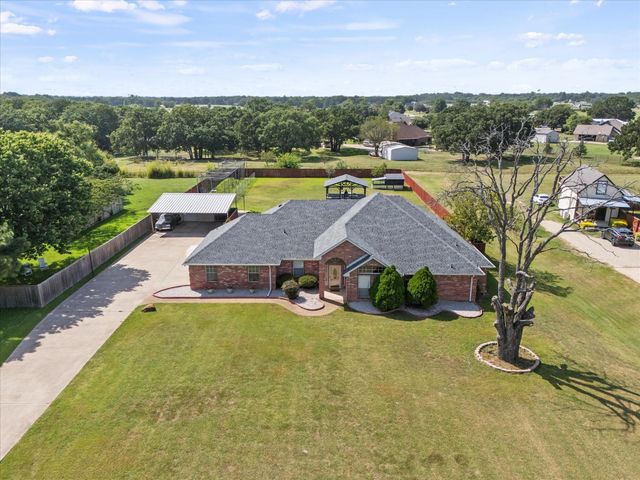 1089 Oak Hollow Lane, Combine, TX 75159