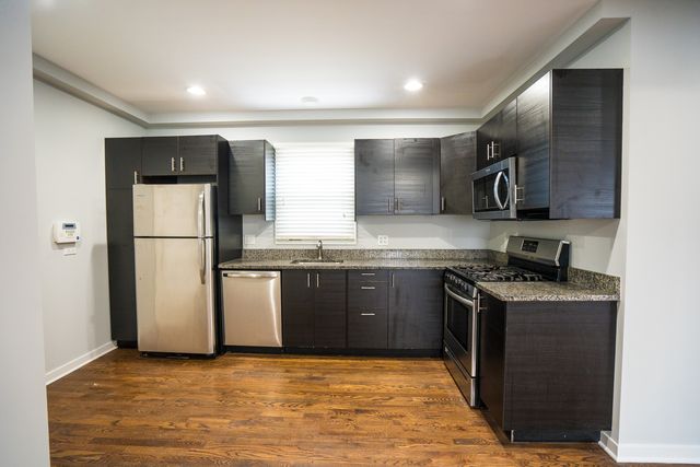 2204 N Nagle Avenue 1, Chicago, IL 60707