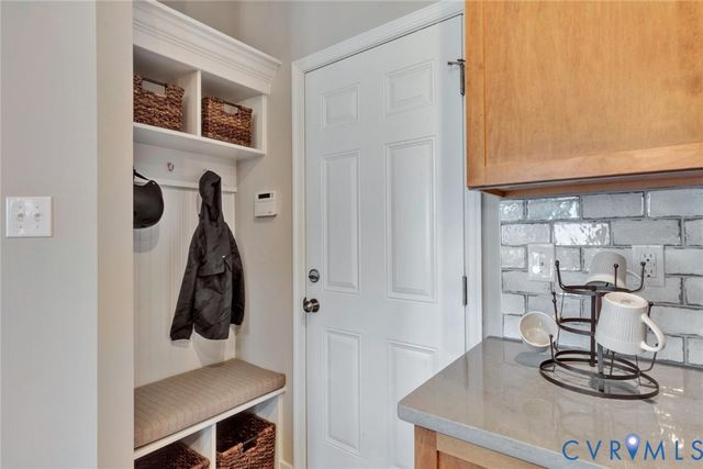 925 Charlemagne Rd, Midlothian, VA 23114