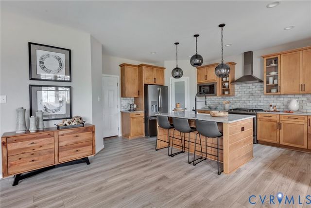 925 Charlemagne Rd, Midlothian, VA 23114