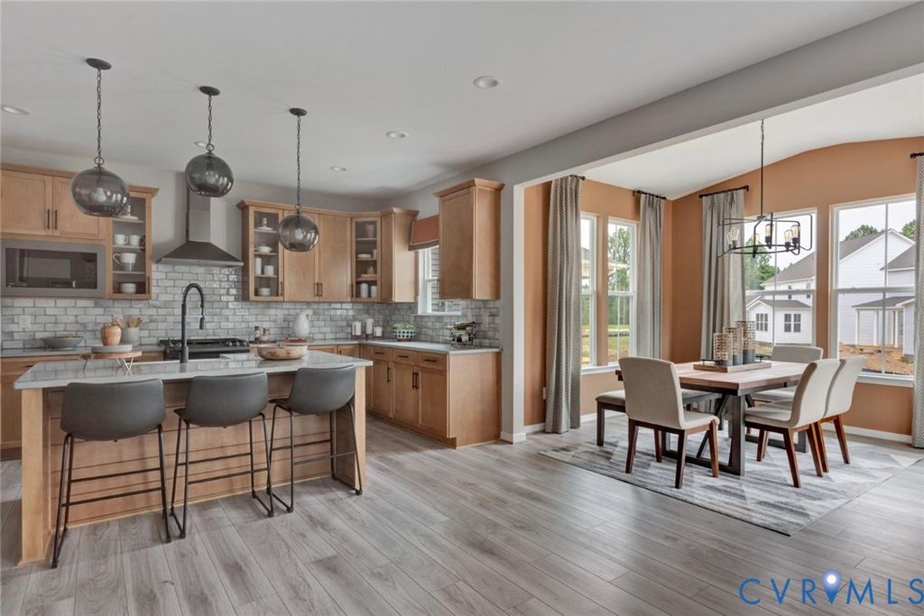 925 Charlemagne Rd, Midlothian, VA 23114