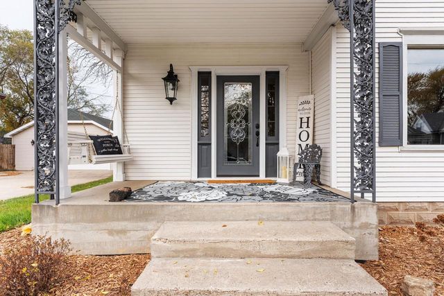 209 Lake Avenue, Montello, WI 53949