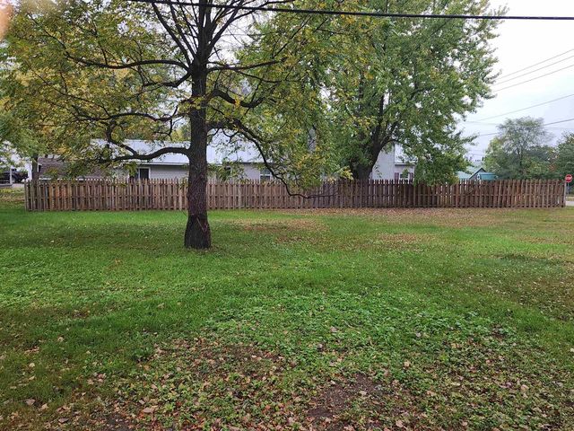 209 Lake Avenue, Montello, WI 53949