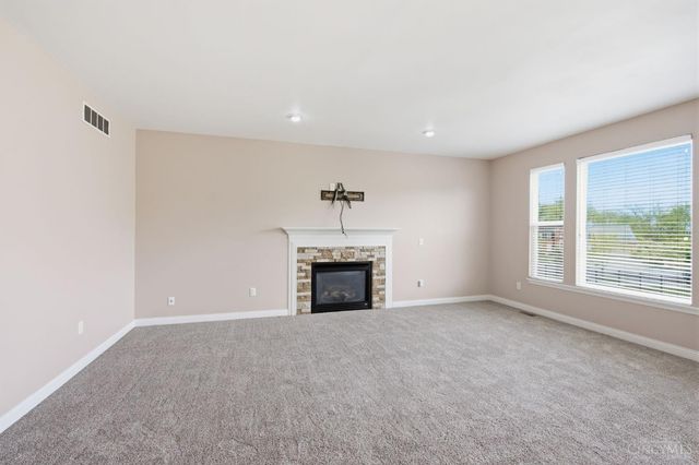 1220 Fox Hollow Drive, Lebanon, OH 45036