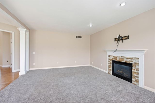 1220 Fox Hollow Drive, Lebanon, OH 45036