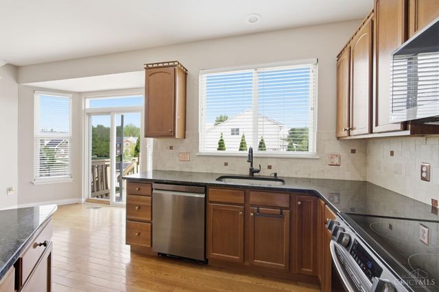 1220 Fox Hollow Drive, Lebanon, OH 45036