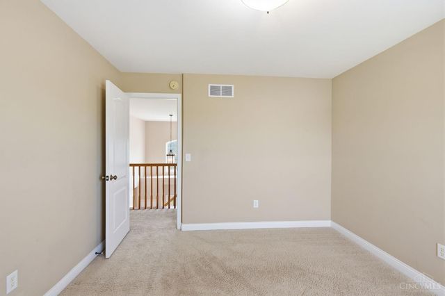 1220 Fox Hollow Drive, Lebanon, OH 45036