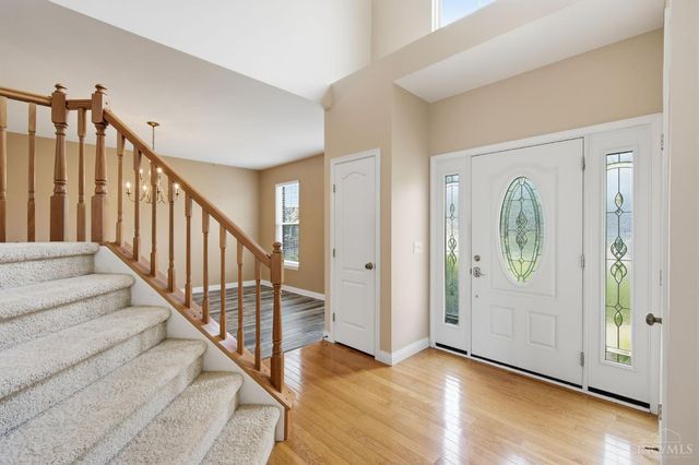 1220 Fox Hollow Drive, Lebanon, OH 45036