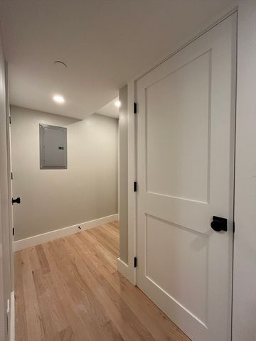 37 Delle Ave 1, Boston, MA 02120