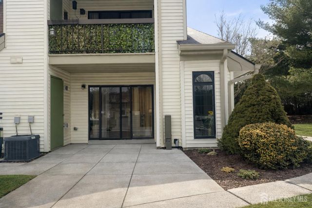 1413 Pebble Place, Sayreville, NJ 08859