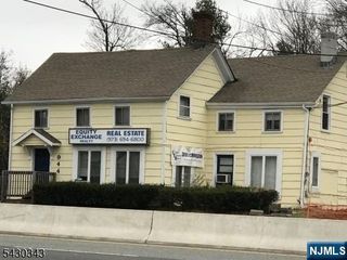 944 Hamburg Turnpike, Wayne, NJ 07470