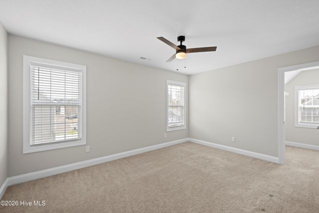 723 Kiwi Stone Circle, Jacksonville, NC 28546