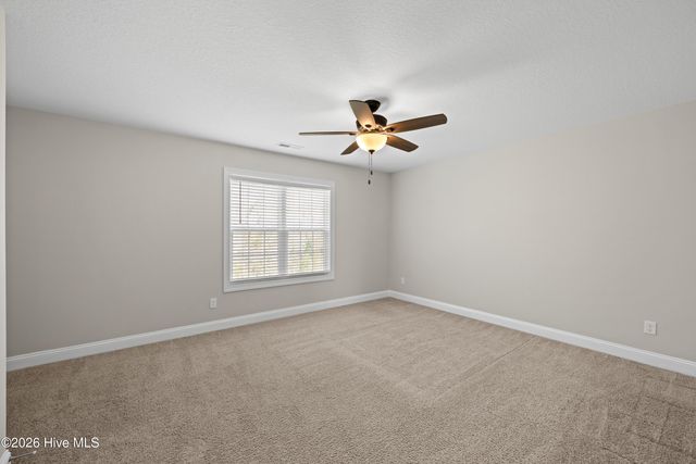 723 Kiwi Stone Circle, Jacksonville, NC 28546